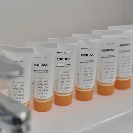 Cozy Klimasa With Balcony In By Renters * Wrocław