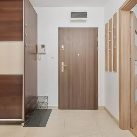 Cozy Klimasa With Balcony In By Renters Apartament *