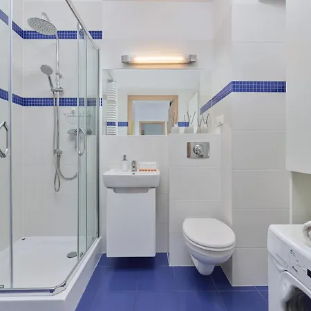 Cozy Klimasa With Balcony In By Renters