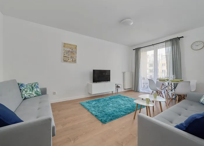 Cozy Klimasa With Balcony In By Renters Daire *