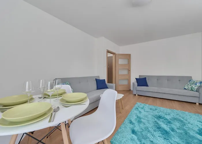 Daire Cozy Klimasa With Balcony In By Renters Wroclaw